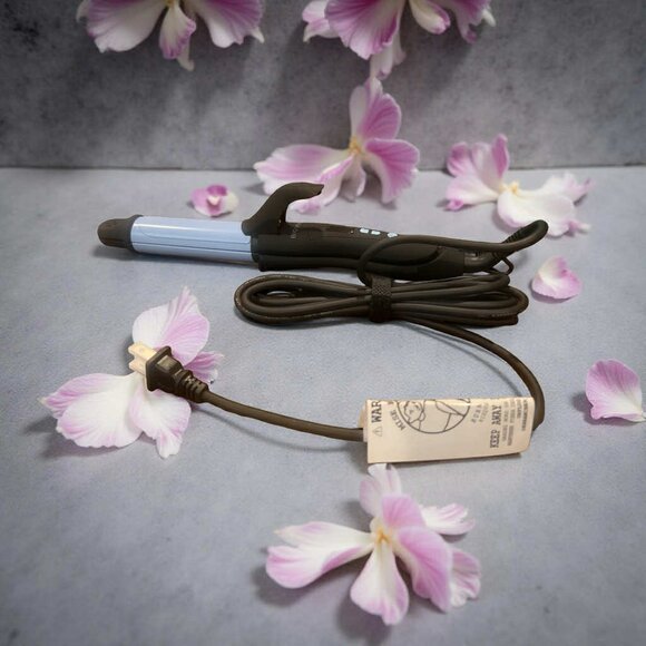 Bio Ionic Nano 3-in-1 Styling Iron - Picture 2 of 4